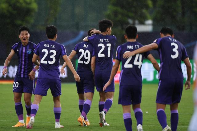 王哲林21+13上海负吉林 张宁26分山西大胜同曦
